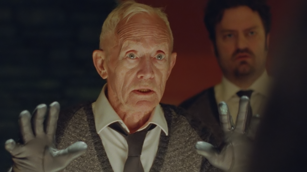 Lance Henriksen in Reklaw.