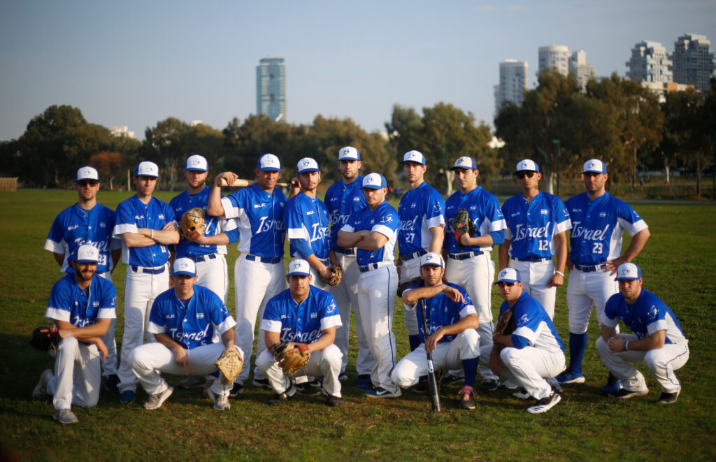 Team Israel in Israel Swings For Gold.