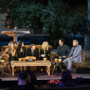 L-R: Jennifer Aniston, Courteney Cox, Matthew Perry, Lisa Kudrow, David Schwimmer and Matt LeBlanc in Friends: The Reunion Special.