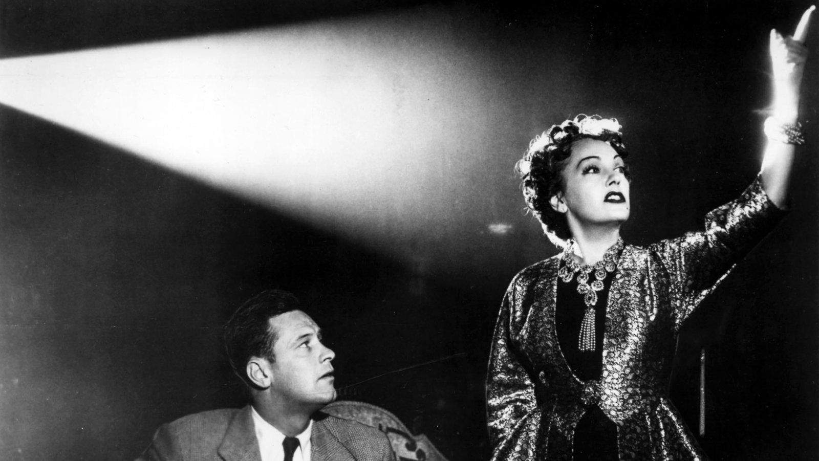 Sunset Boulevard: Billy Wilder At His Finest