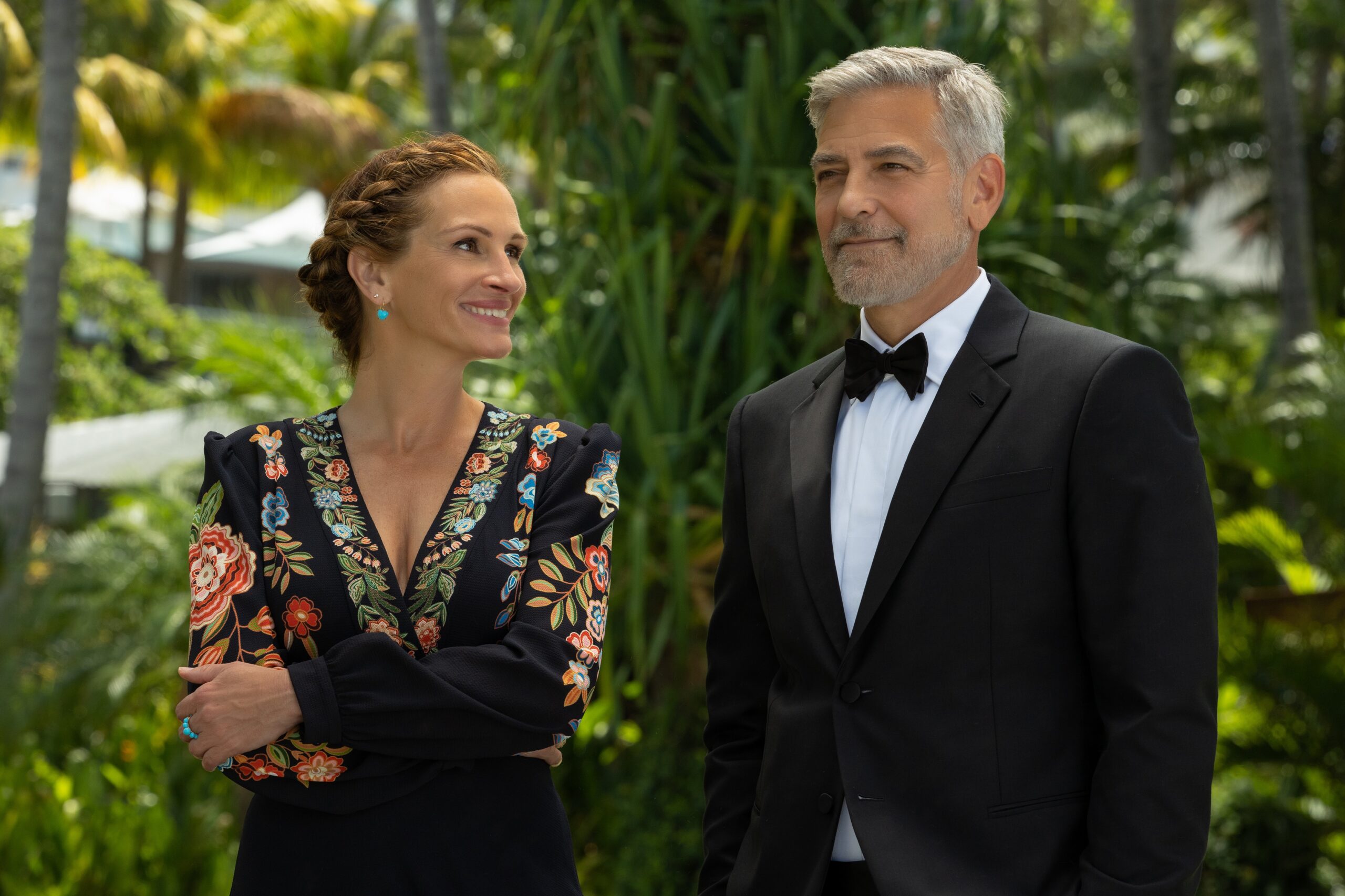 Ticket to Paradise Reteams George Clooney, Julia Roberts