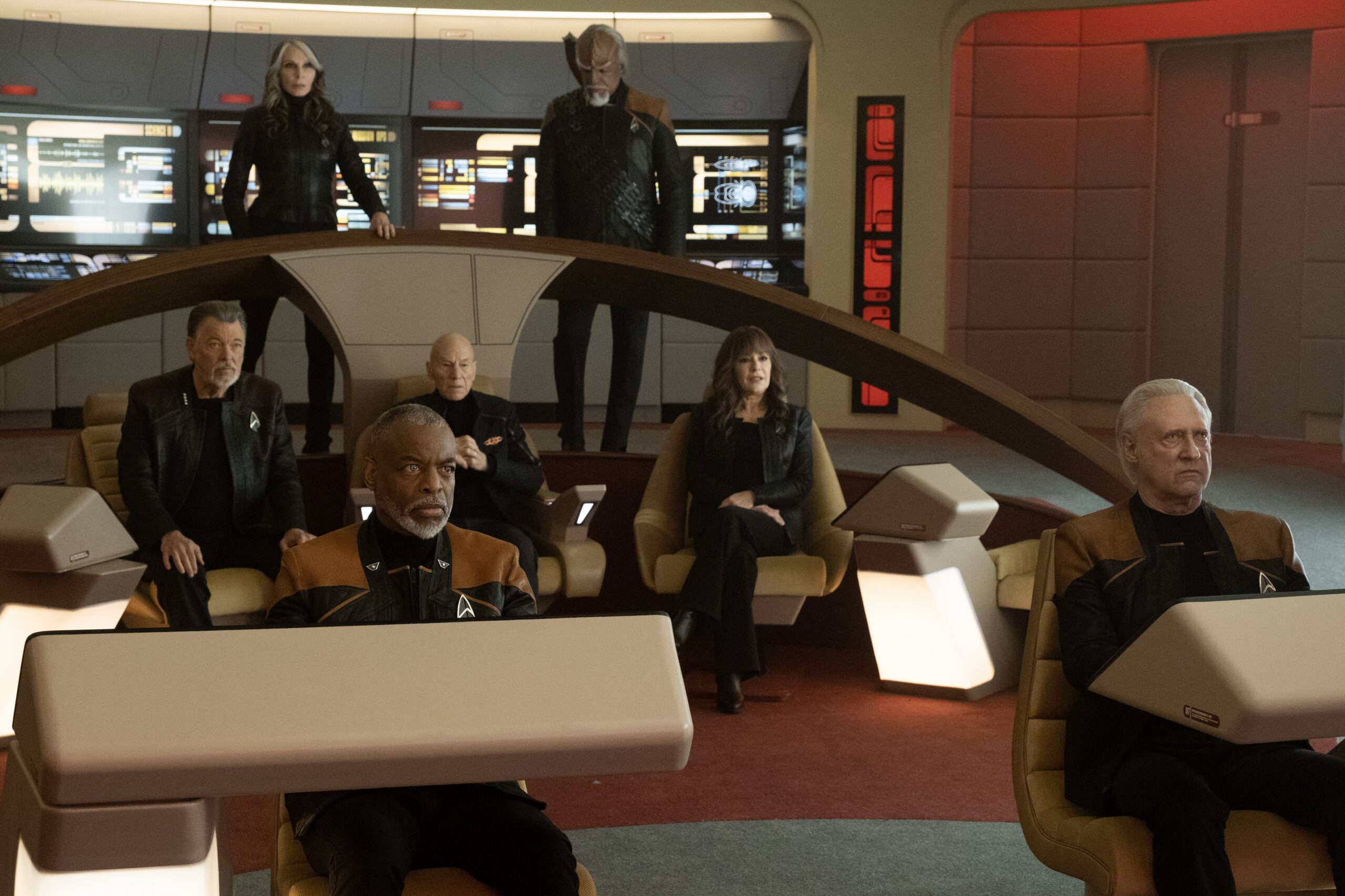 Star Trek: Picard – The Last Generation Nails The Landing