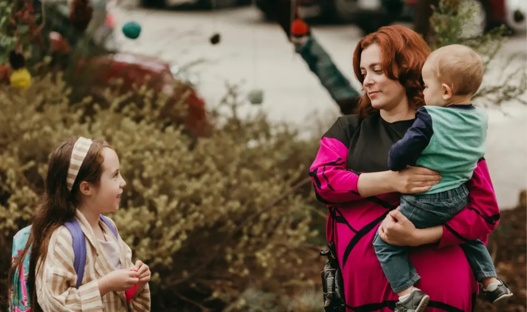 L-R: Vivien Lyra Blair and Rachel Bloom in Heritage Day.